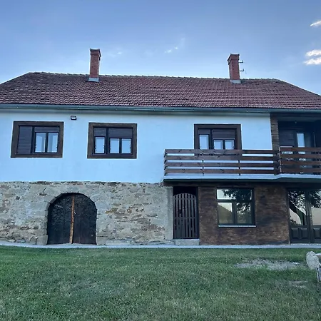 Imanje Kovacevic Holiday home *