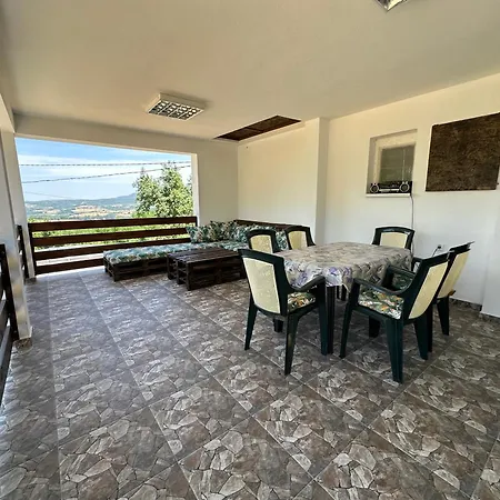 Imanje Kovacevic Tatil Evi *